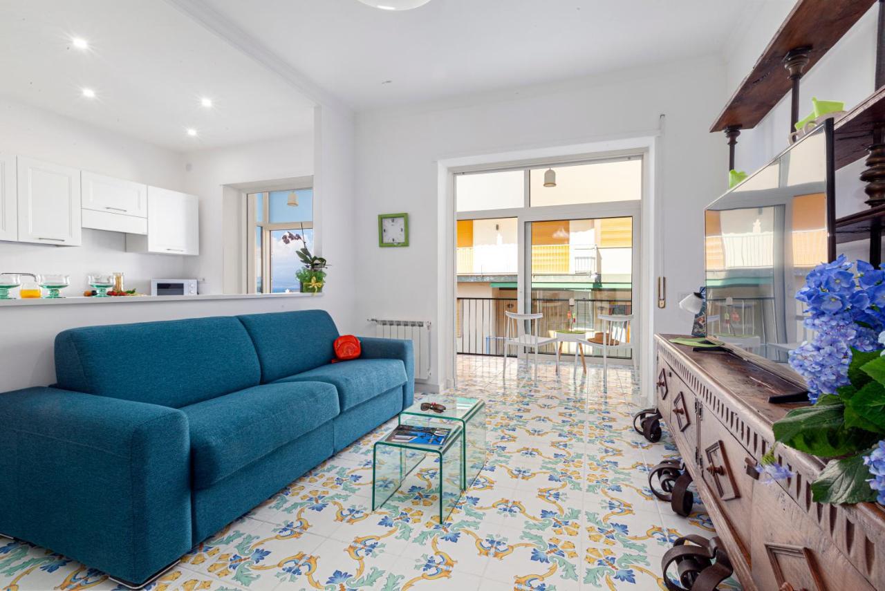 Estate4Home - Casa Maridea Sorrento Buitenkant foto